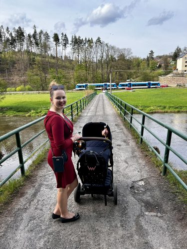 PROCHÁZKA PO CYKLOSTEZCE ZE SVĚTLÉ NAD SÁZAVOU DO SMRČNÉ (14. 4.)