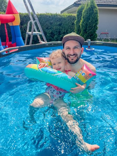 ODPOLEDNE VE ŠMOLOVECH (10. 7.)
